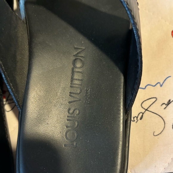 MA1003 LOUIS VUITTON SANDALS - Picture 3 of 5